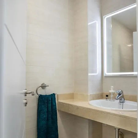 Home2book Sea View & Design Duplex Gigantes