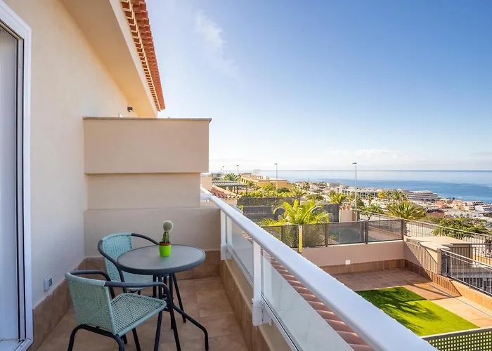 Home2book Sea View & Design Duplex Gigantes Apartment