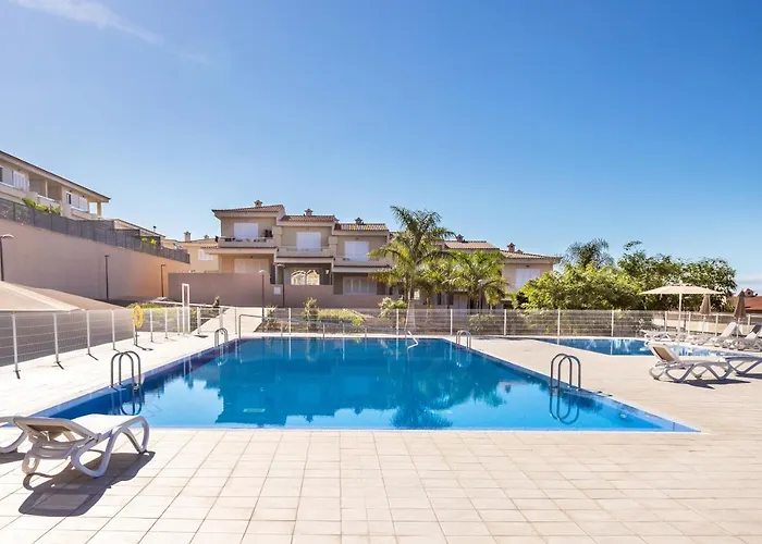 Apartment Home2book Sea View & Design Duplex Gigantes