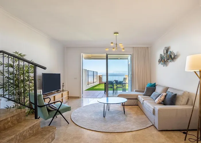 Home2book Sea View & Design Duplex Gigantes Puerto de Santiago (Tenerife)