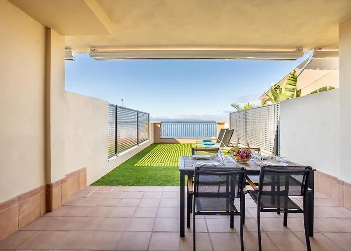 Home2book Sea View & Design Duplex Gigantes