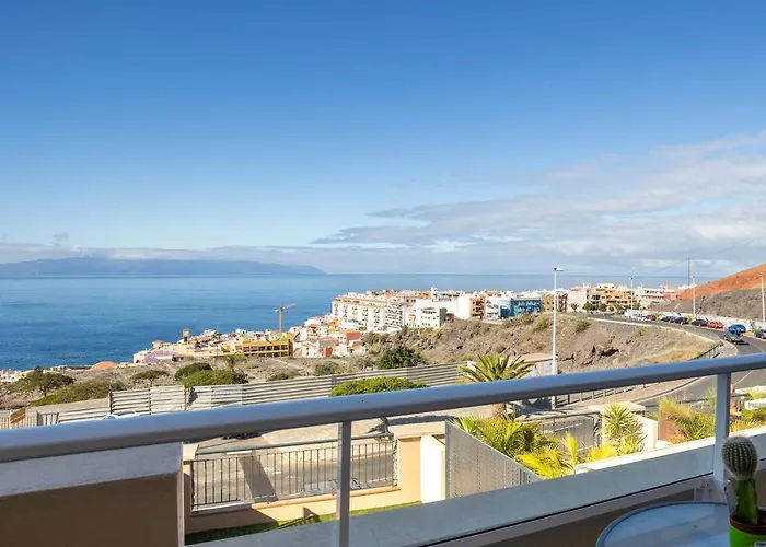 Home2book Sea View & Design Duplex Gigantes