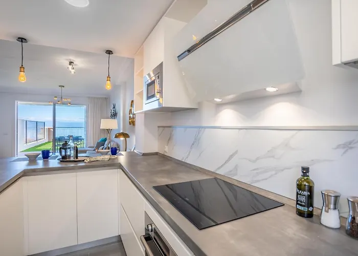 Home2book Sea View & Design Duplex Gigantes Apartment *