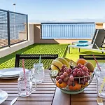 Home2book Sea View & Design Duplex Gigantes Apartament